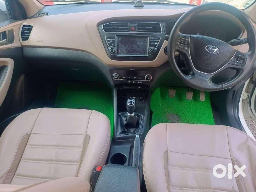 Hyundai Elite I20 1.2 Asta (o) Cvt, 2019, Petrol