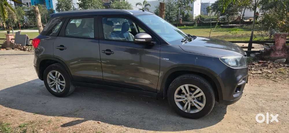 2017 Maruti Vitara Brezza Zdi+ | 1 Owner | No Accident | New Tyres