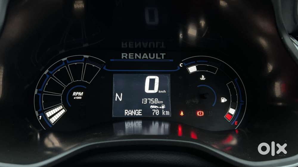 Renault Triber Rxz Easy-r Amt, 2022, Petrol