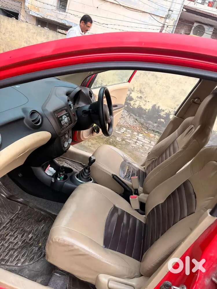 Honda Brio Petrol 2012