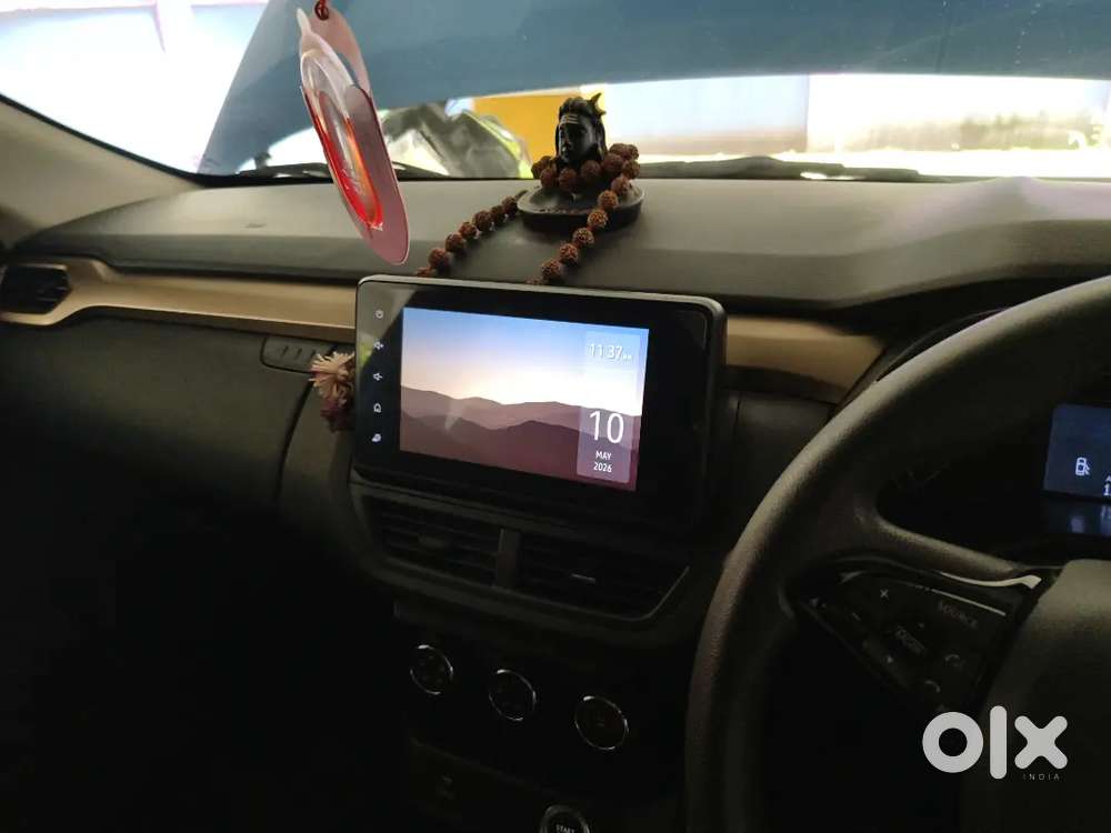 “2021 Renault Kiger Rxt Mt Dual Tone  2nd Top Model  72k Km”