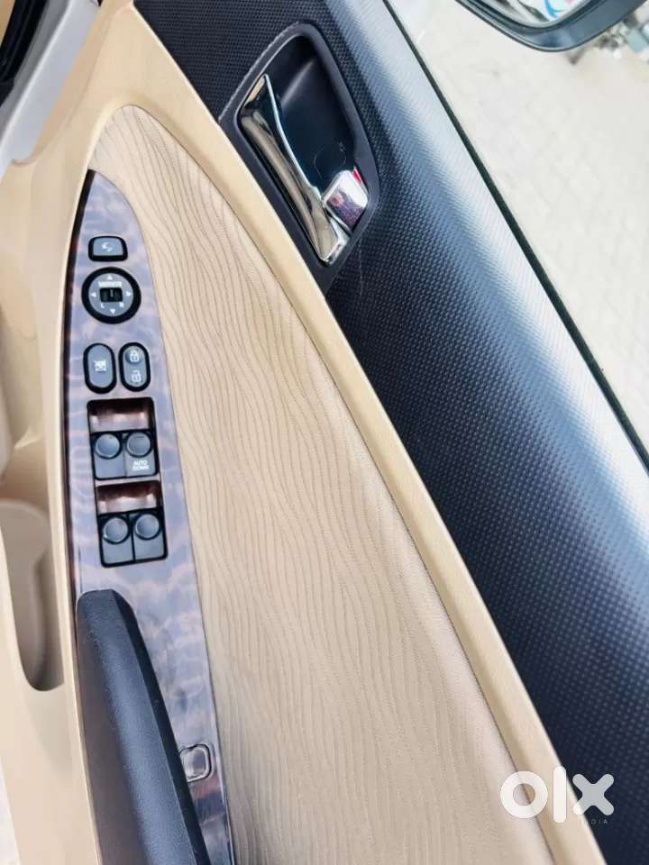 Hyundai Verna Fluidic 1.6 Vtvt Sx, 2012, Petrol