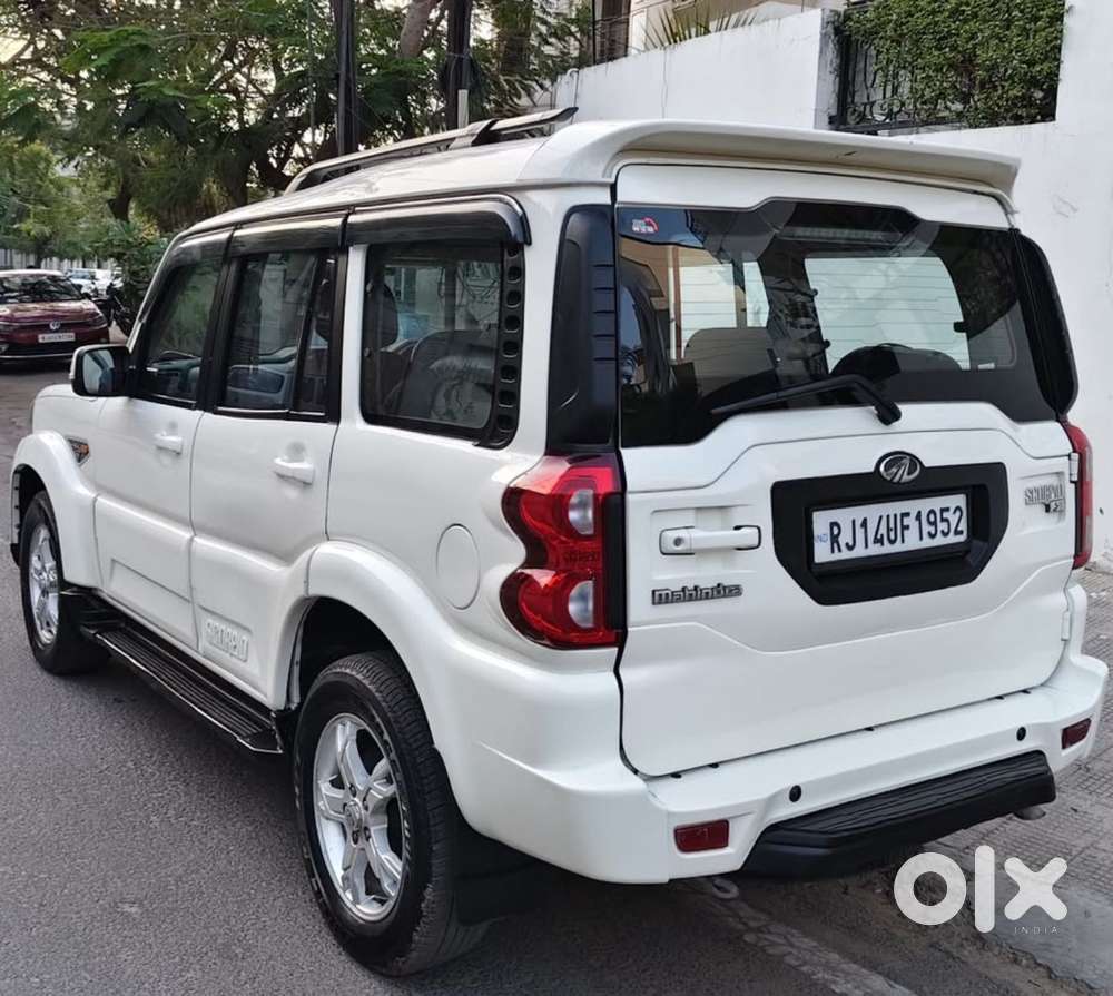 Mahindra Scorpio Classic 2.2 S Mt 7 Str, 2017, Diesel