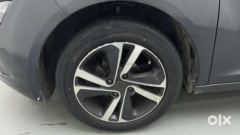 Tata Altroz Xz, 2021, Petrol