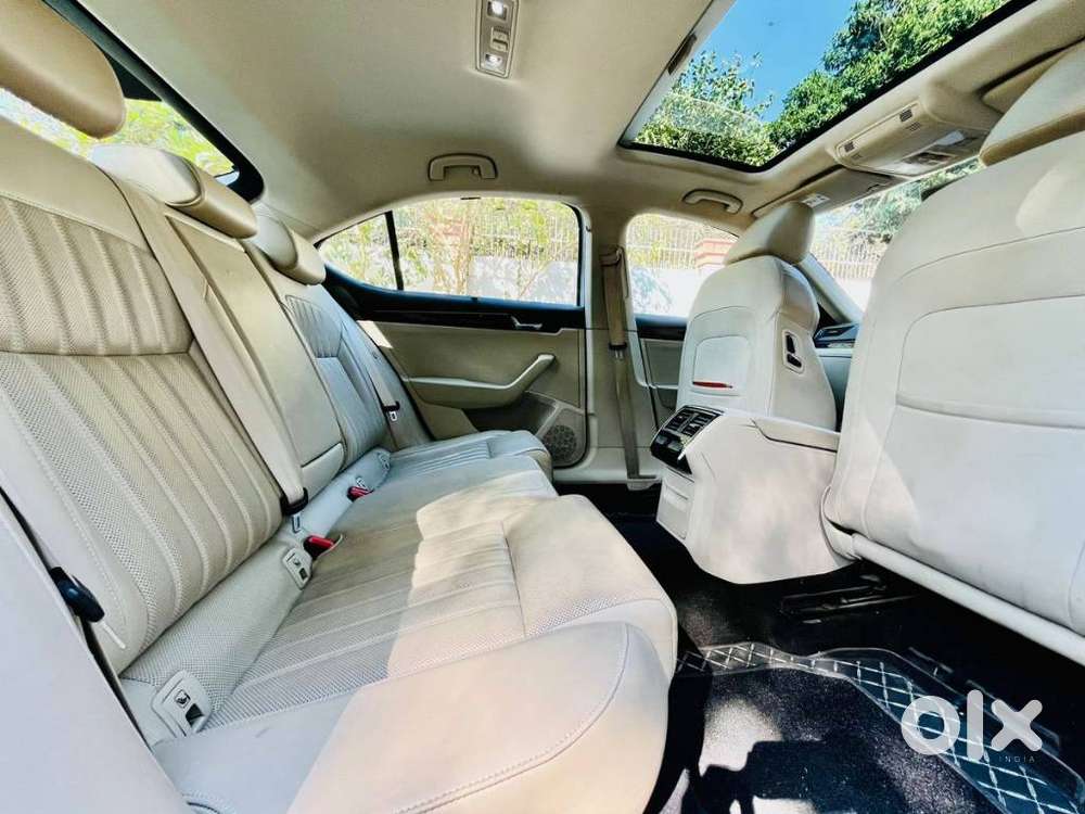 Skoda Superb Lk 1.8 Tsi At, 2019, Petrol