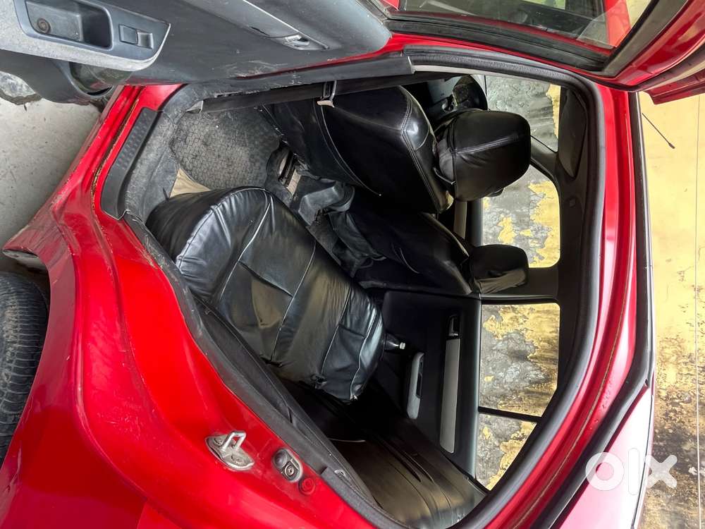 Maruti Suzuki Dzire 2010