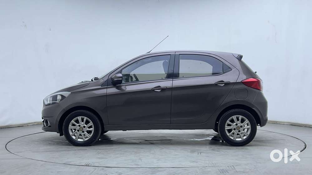 Tata Tiago Xza, 2018, Petrol
