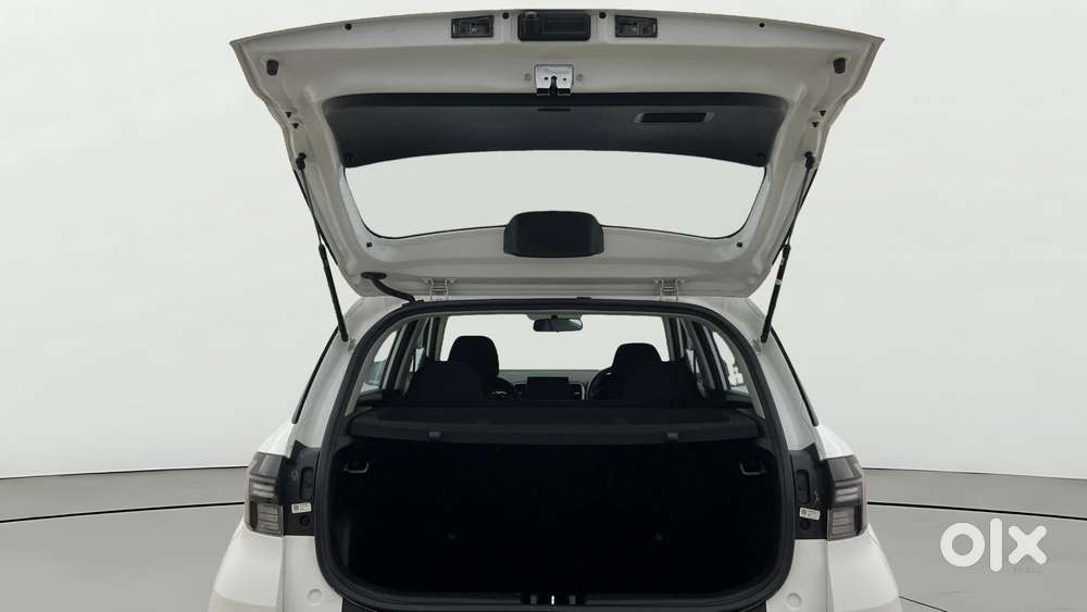 Hyundai Venue 1.2 S (o), 2025, Petrol