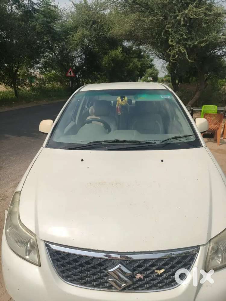 Maruti Suzuki Sx4 पेट्रोल 2010