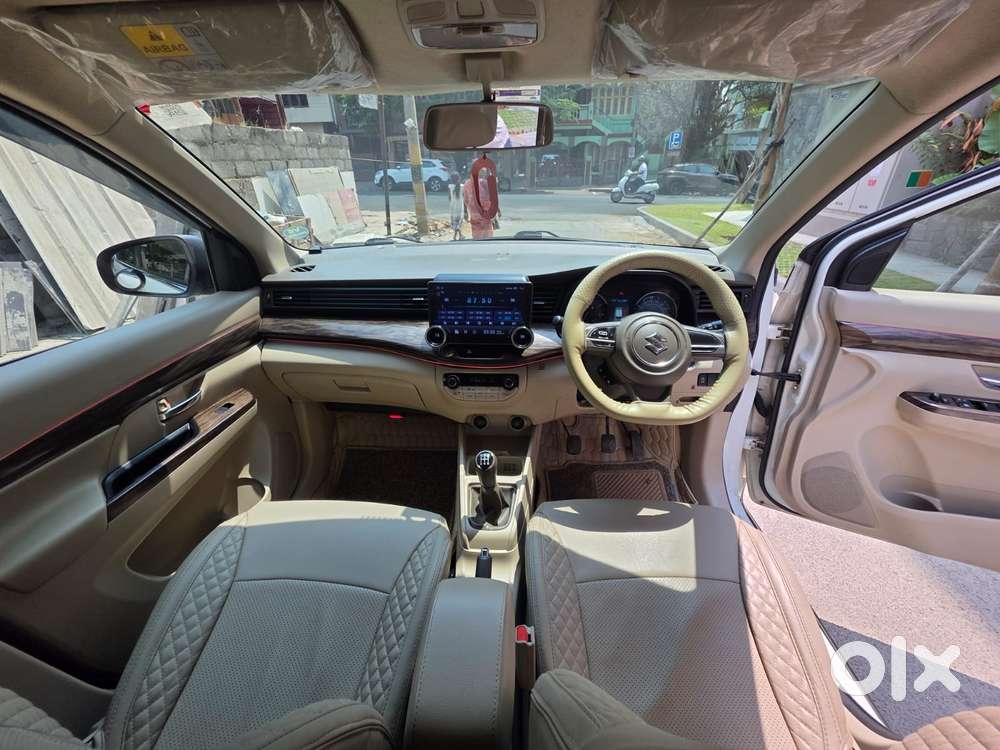 Maruti Suzuki Ertiga 1.5 Zxi Plus Shvs, 2019, Petrol