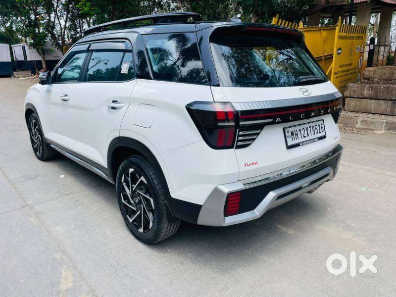 Hyundai Alcazar Signature 1.5 Petrol Dct 6str, 2025, Petrol