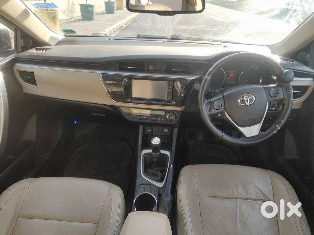 Toyota Corolla Altis 1.8 Gl Cng, 2015, Cng & Hybrids