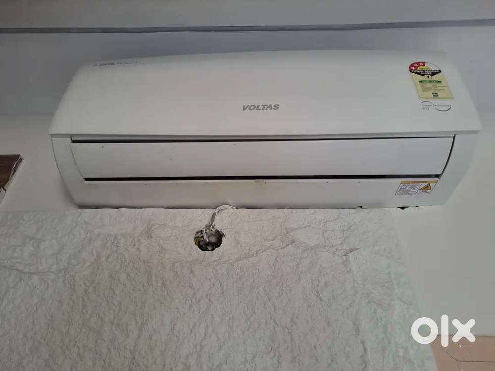 Voltas Ac 1ton split ac
