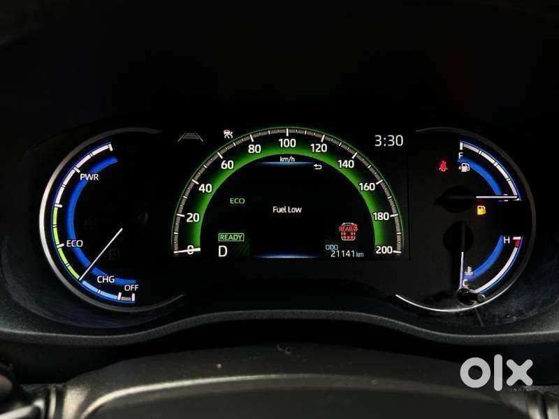 Toyota Innova Hycross 2.0 Zx (o) Hybrid 7 Str, 2024, Petrol