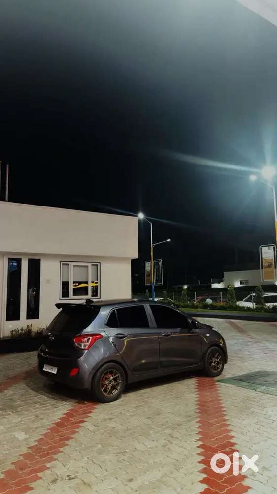 Hyundai Grand I10 2016 Petrol 64256 Km Driven