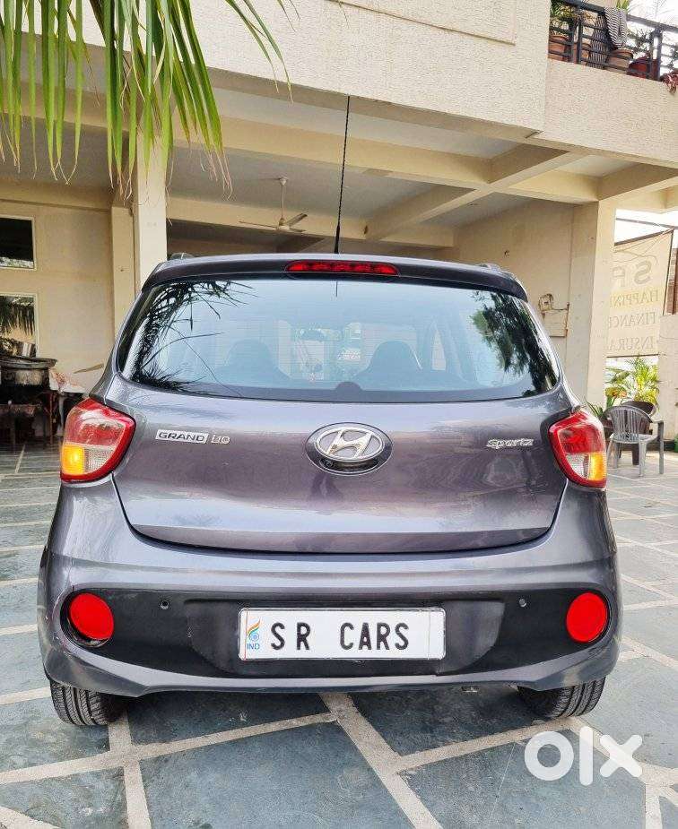 Hyundai Grand I10 Sportz O 1.2, 2018, Petrol