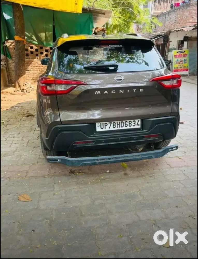 Nissan Magnite 2023 Petrol 32000 Km Driven