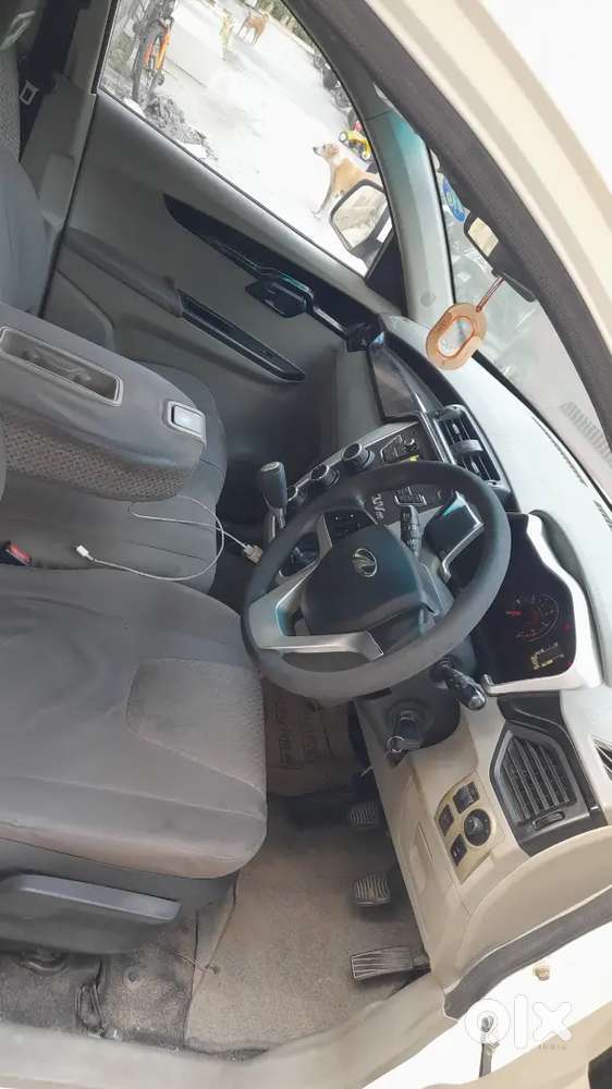 Mahindra Kuv 100 K8 2016 Diesel 143000 Km Driven