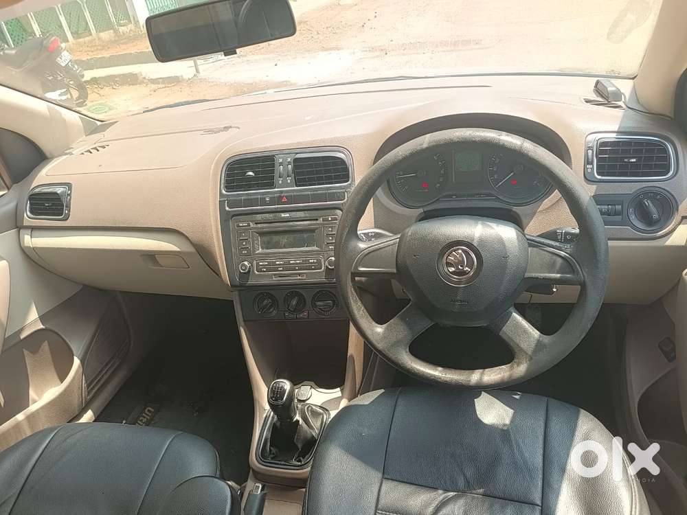 Skoda Rapid 1.6 Mpi Ambition Plus, 2013, Diesel