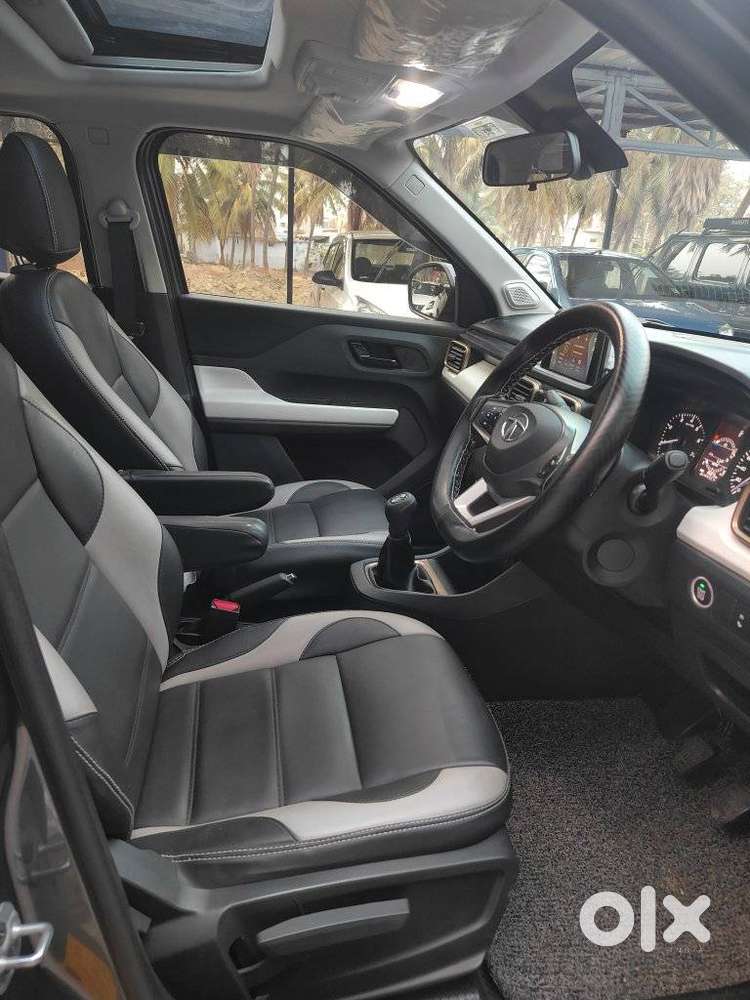 Tata Punch Accomplished Mt Sunroof, 2023, Petrol