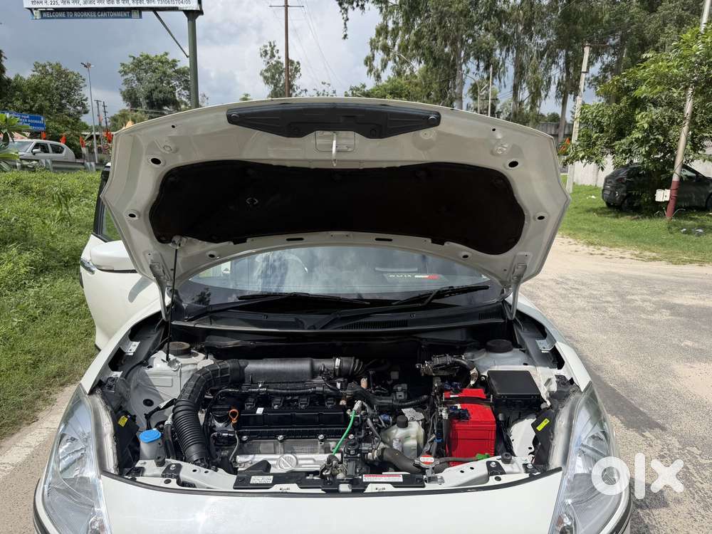 Maruti Suzuki Swift Vxi Optional, 2023, Petrol