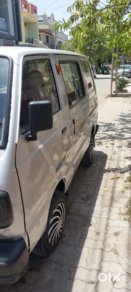 Maruti Suzuki Omni 2016 Cng & Hybrids 33000 Km Driven