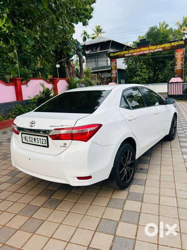 Toyota Corolla Altis 1.8 J, 2014, Diesel