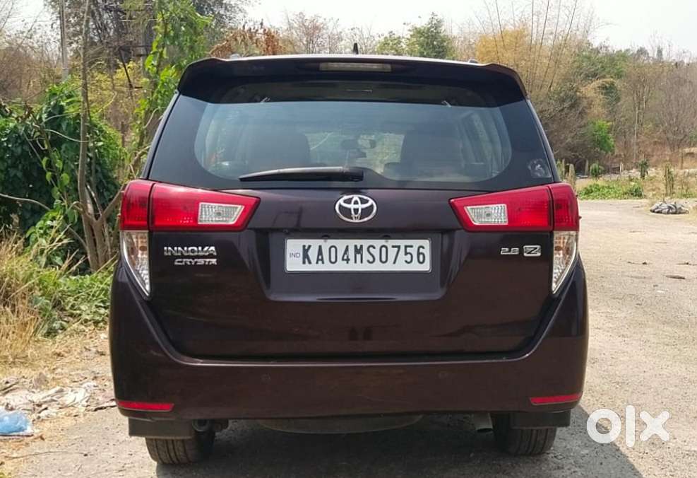 Toyota Innova Crysta 2.8z Automatic, 2016, Diesel