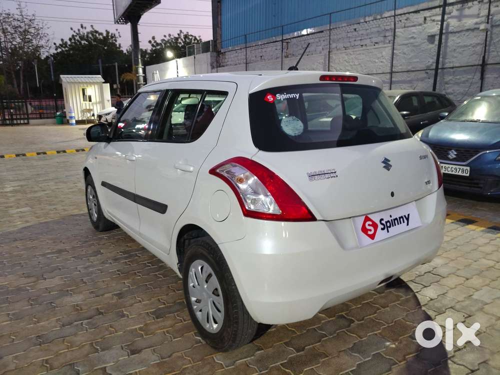 Maruti Suzuki Swift Vvt Vxi, 2016, Petrol