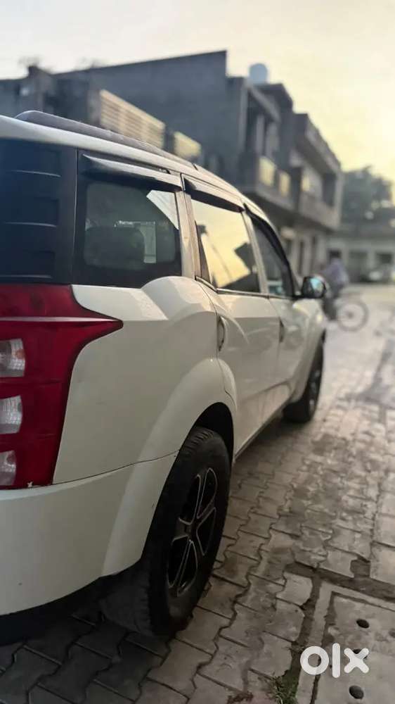 Mahindra Xuv500 2013 Diesel 150567 Km Driven