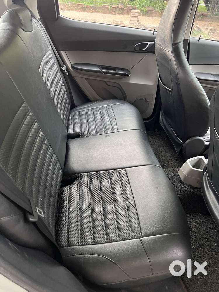 Tata Tiago 1.2 Revotron Xt (o), 2019, Petrol