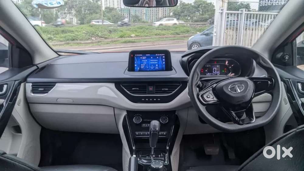 Tata Nexon 1.2 Revotron Xza Plus Premium, 2022, Petrol