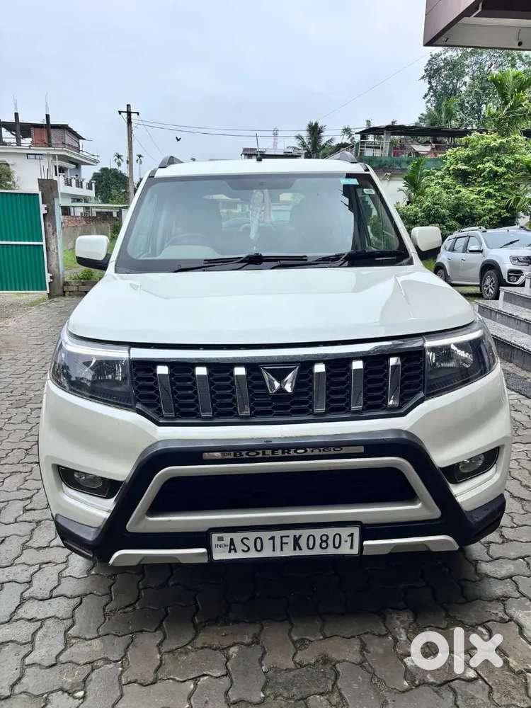 Mahindra Bolero N 10 (optional) 2023 Diesel 84000 Km Driver