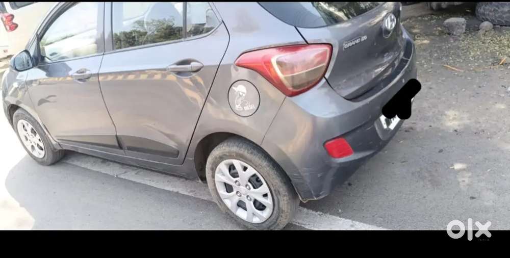 Hyundai Grand I10 2016 Diesel 67000 Km Driven
