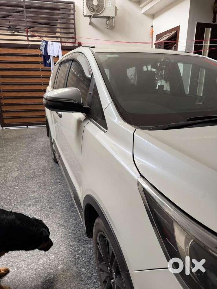 Innova Crysta Touring Sports2.8zx