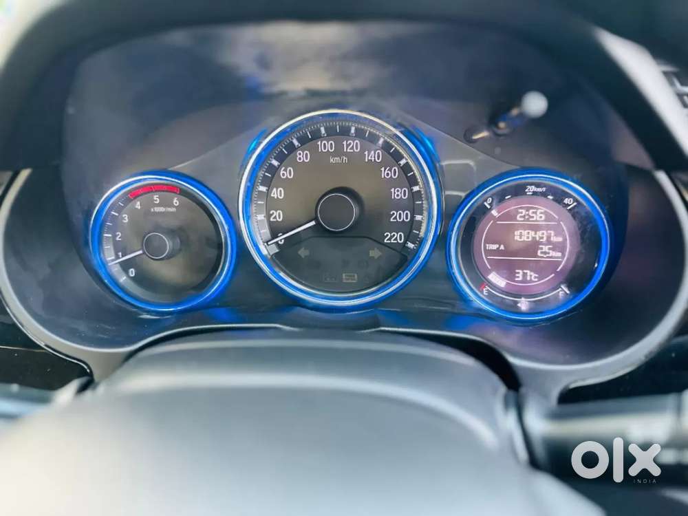 Honda City I-dtec V, 2015, Diesel