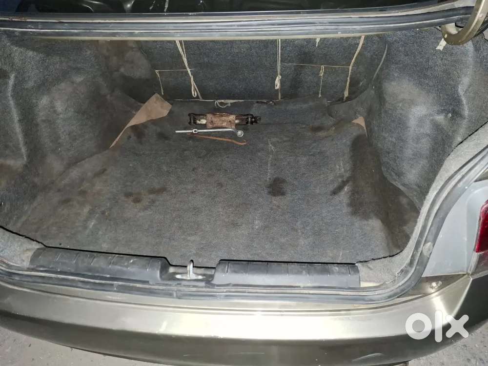 Honda City Petrol Manual  2011