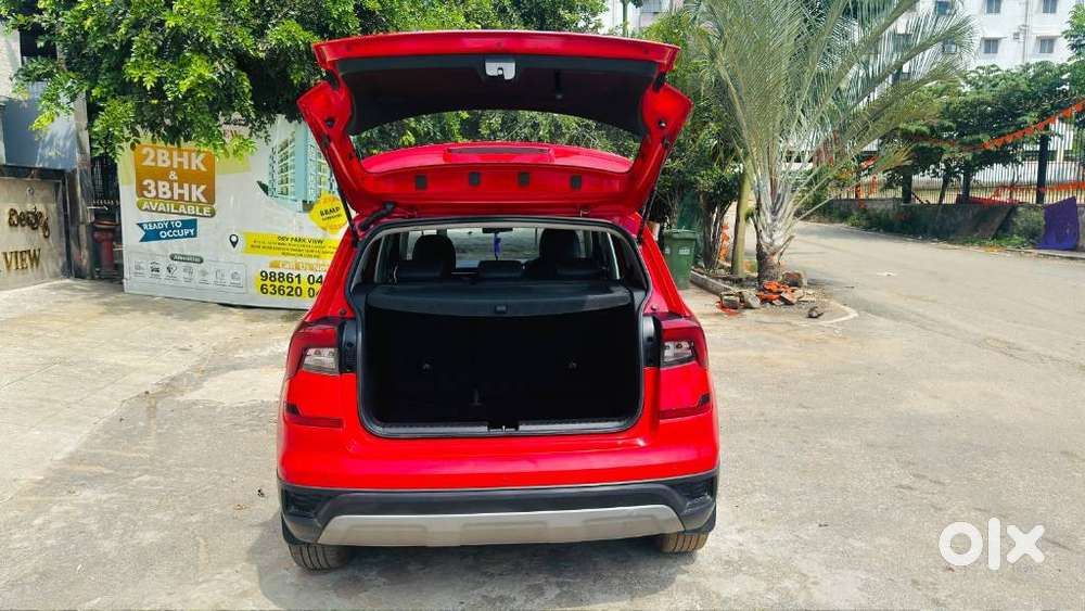 Skoda Kushaq 1.0 Tsi Ambition, 2021, Petrol