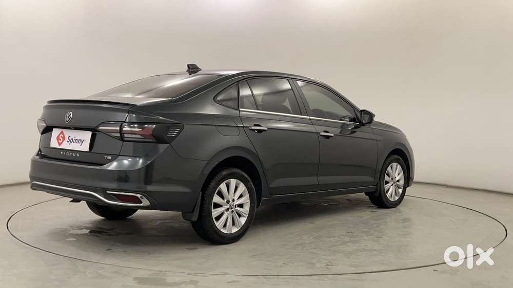 Volkswagen Virtus Highline Plus 1.0 Tsi At, 2022, Petrol