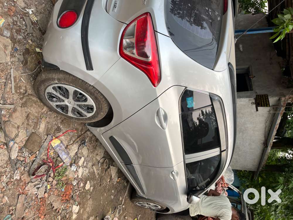 Hyundai Grand I10 Sports Optional Second Owner 2017 Model