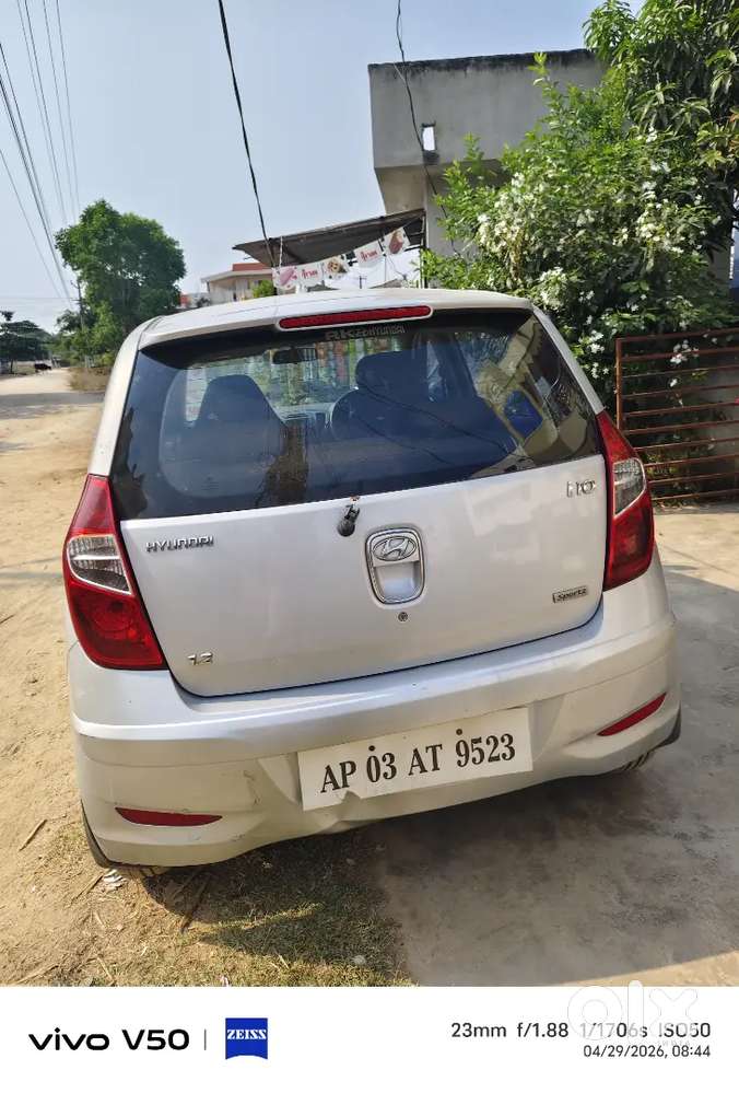 Hyundai I10 Sportz Petrol 2011