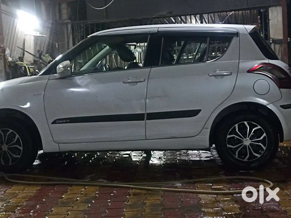 Maruti Suzuki Swift 2014 Petrol 71000 Km Driven