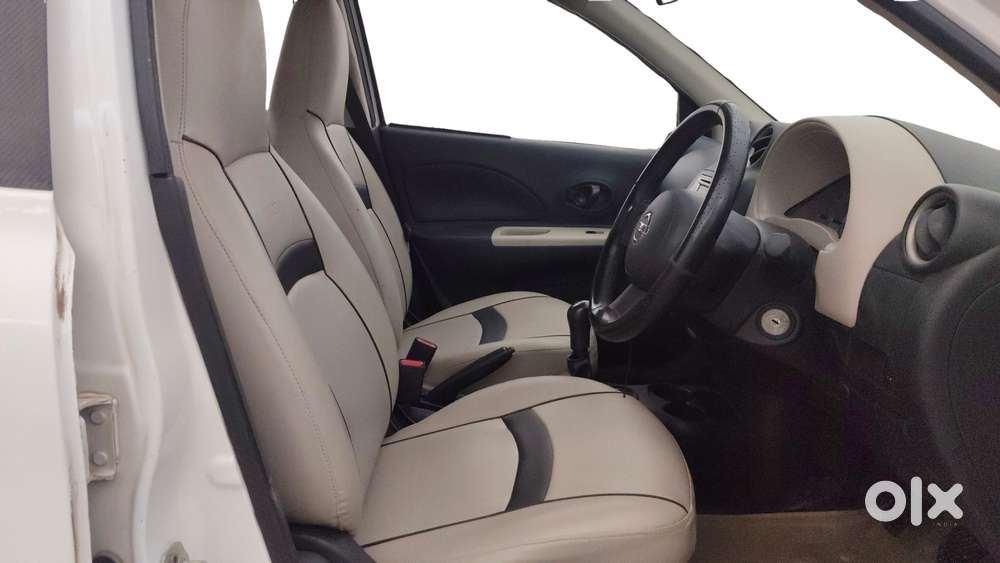 Nissan Micra Cvt Xv, 2013, Petrol