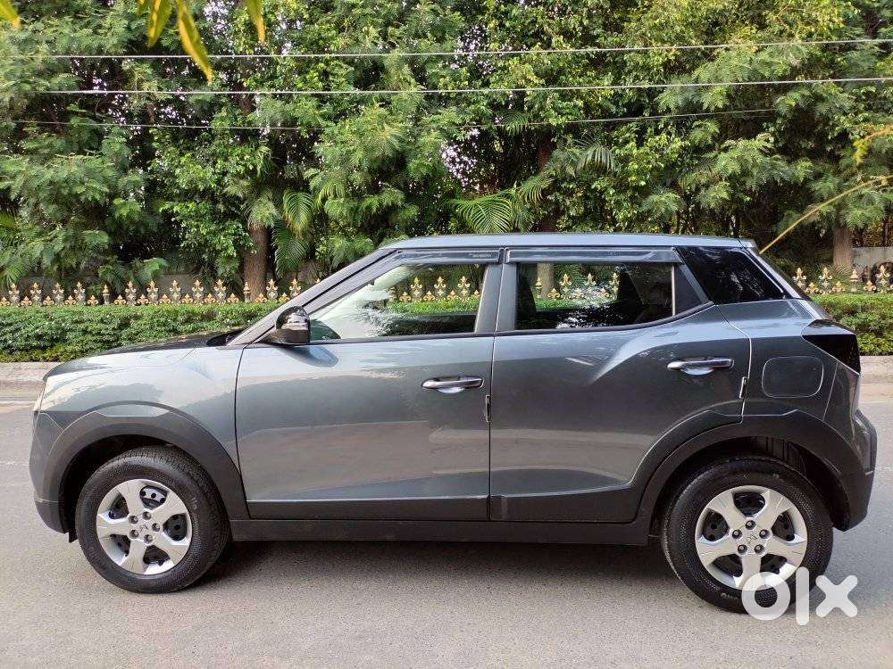 Mahindra Xuv 3xo Mx3, 2025, Petrol