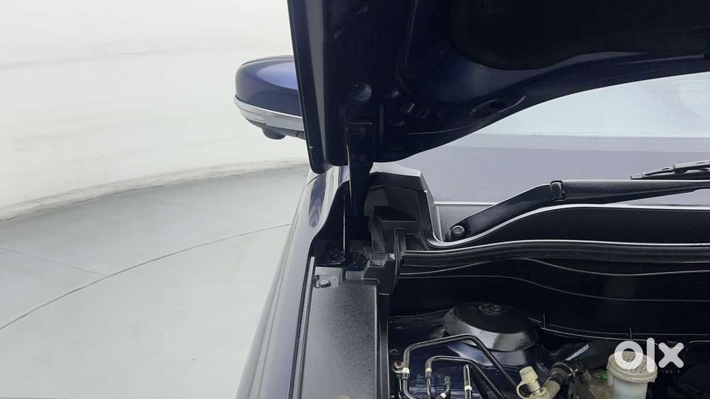 Maruti Suzuki Grand Vitara 1.5 Alpha Smart Hybrid At, 2022, Petrol