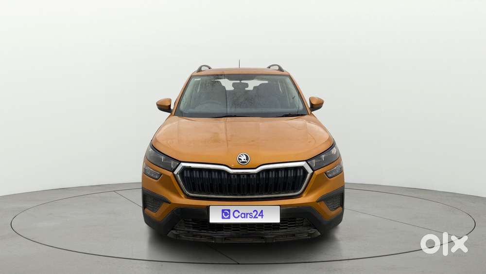 Skoda Kushaq 1.0 Tsi Active, 2022, Petrol