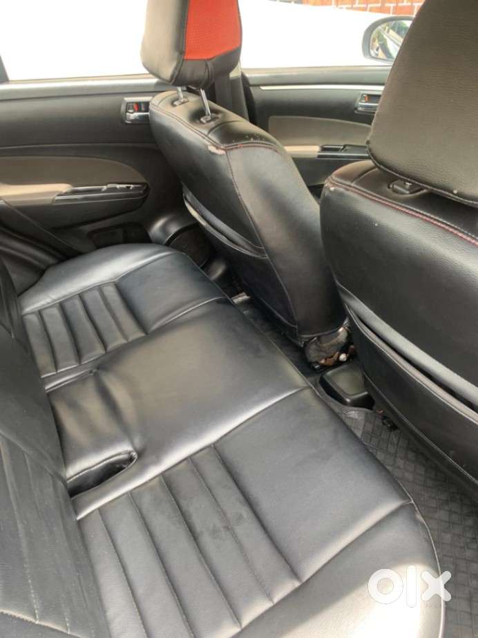 Maruti Suzuki Swift Vxi Optional, 2014, Petrol