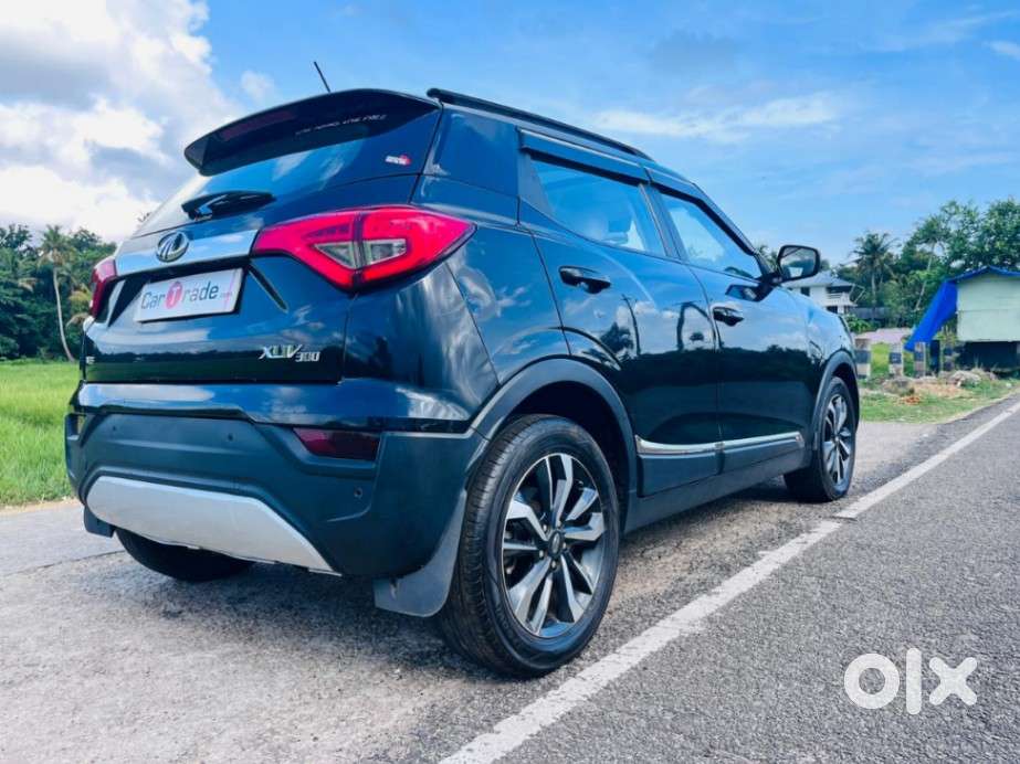 Mahindra Xuv300 W8 Diesel, 2020, Diesel