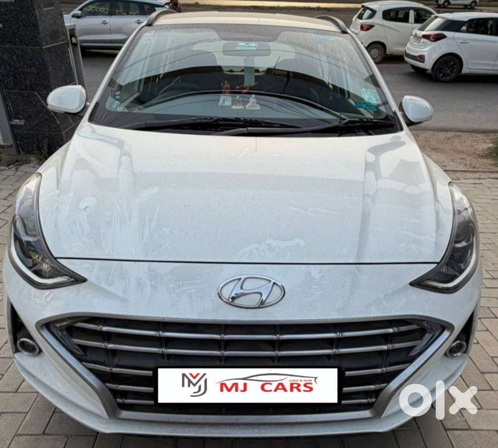 Hyundai Grand I10 Nios Amt Sportz, 2023, Petrol