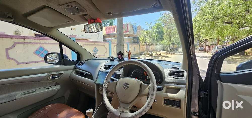 Maruti Suzuki Ertiga 2012